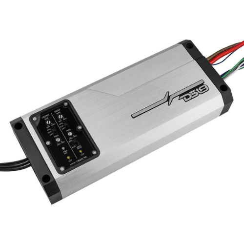 DS18 NVY-T800.4D Amplificador marino resistente al agua Clase D de 4 canales - 4 x 200 vatios Rms a 4 ohmios