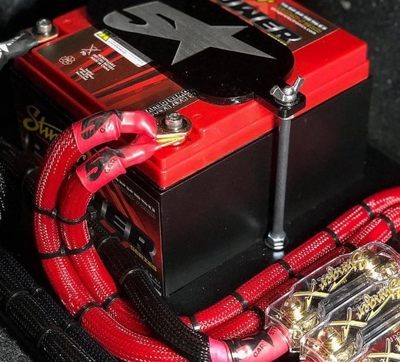 Stinger XFDB108 Linkable Fused Power or Ground Block with Pastic Protective Cover