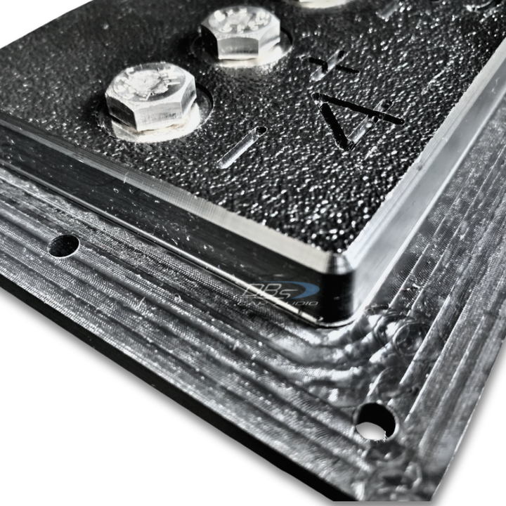 SMD 4-Channel Speaker Terminal - Stainless Steel Hardware