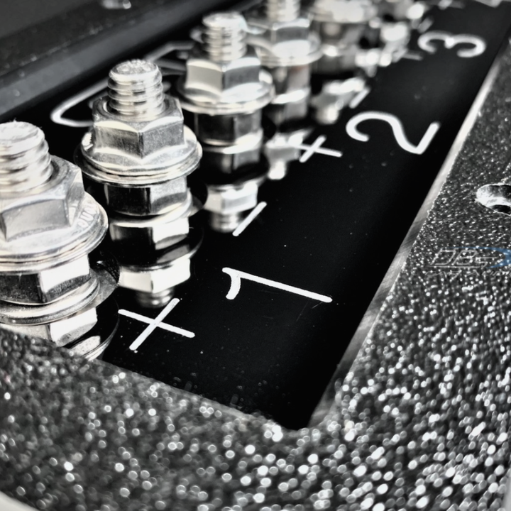 SMD 4-Channel Speaker Terminal - Stainless Steel Hardware